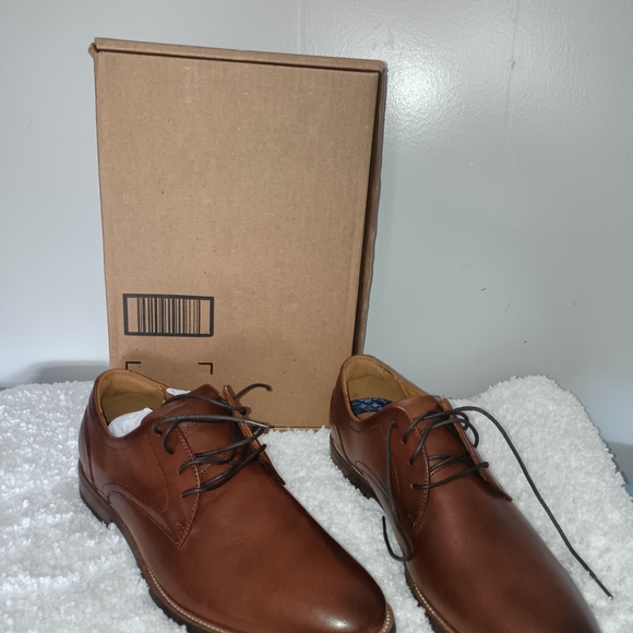 Florsheim Rich Brown Leather Oxfords - Picture 1 of 4